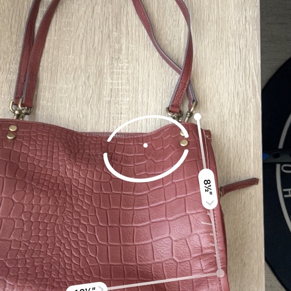 AMERICAN LEATHER CO. Lenox Brown triple entry leather Crocodile-Embossed bag - Picture 7 of 16